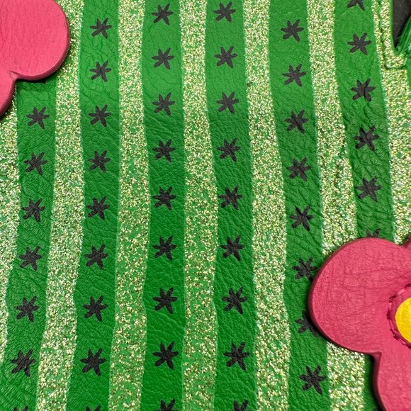 Cute & Quirky Cactus Crossbody - Picture 7 of 9